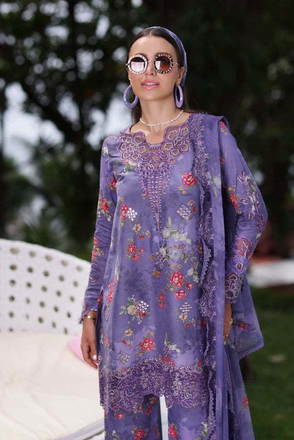 D-4B NOOR Luxe Printkari Lawn Collection